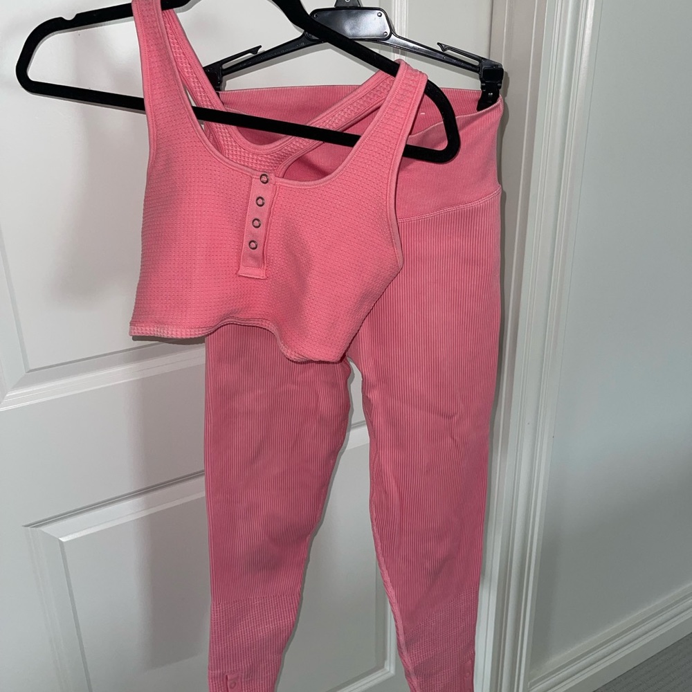 Aerie ribbed set with matching razorback bra and leggings.